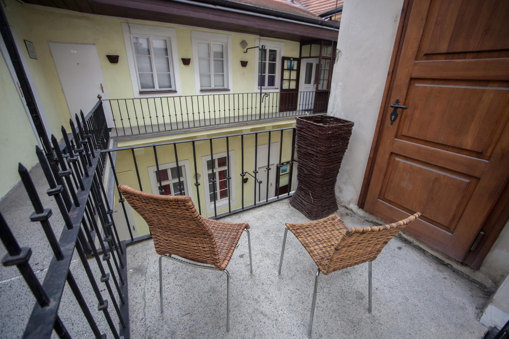 Apartment Nerudova By Interhome Praga Camera foto