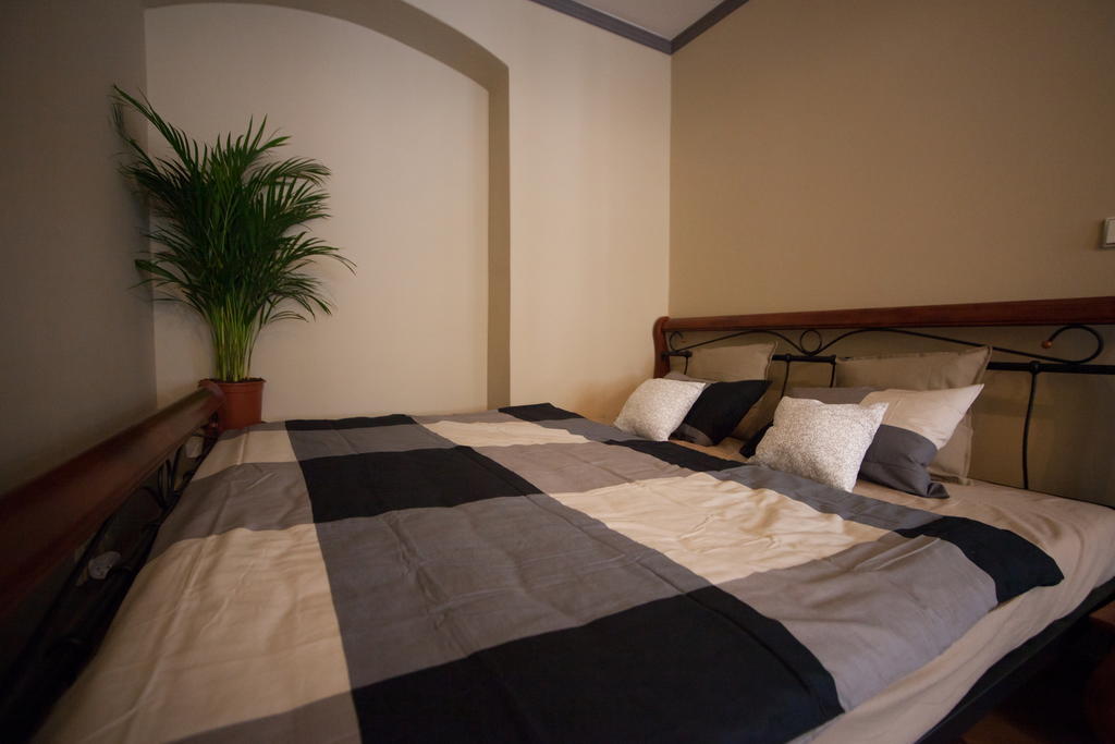Apartment Nerudova By Interhome Praga Camera foto